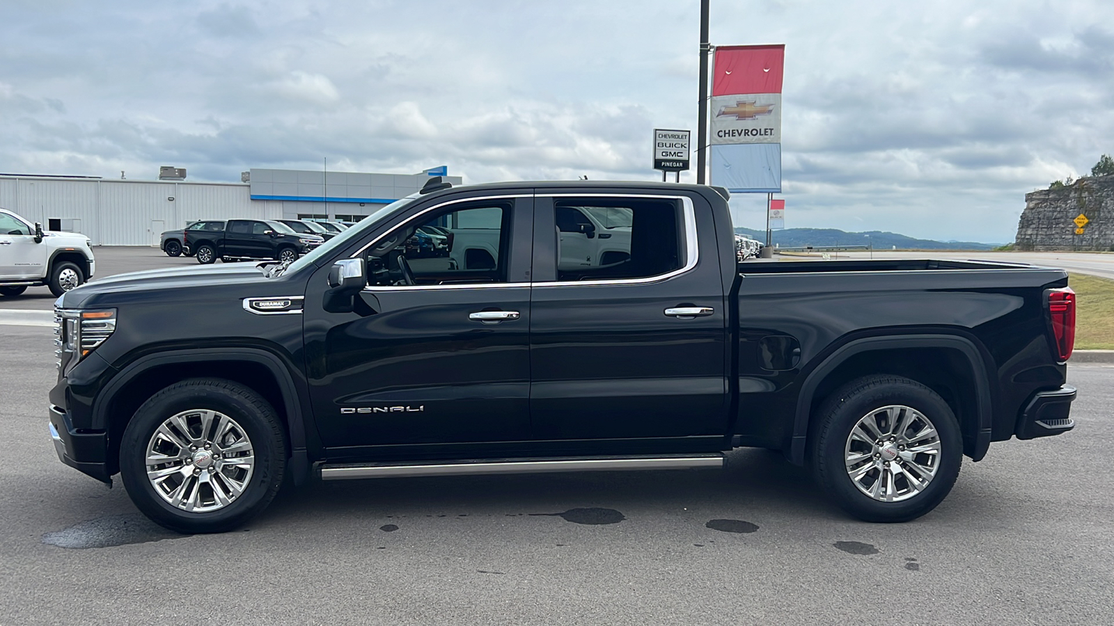 2022 GMC Sierra 1500 Denali 4