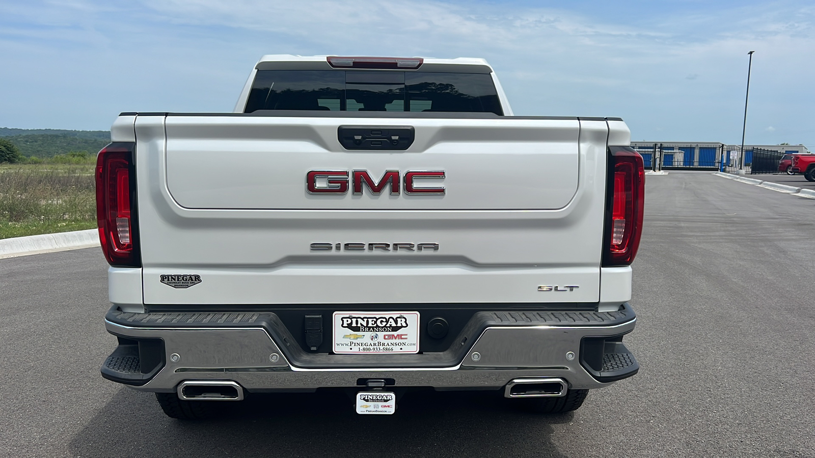 2024 GMC Sierra 1500 SLT 7