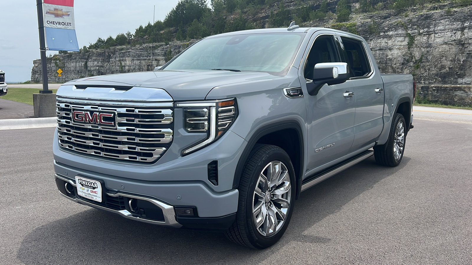 2024 GMC Sierra 1500 Denali 3