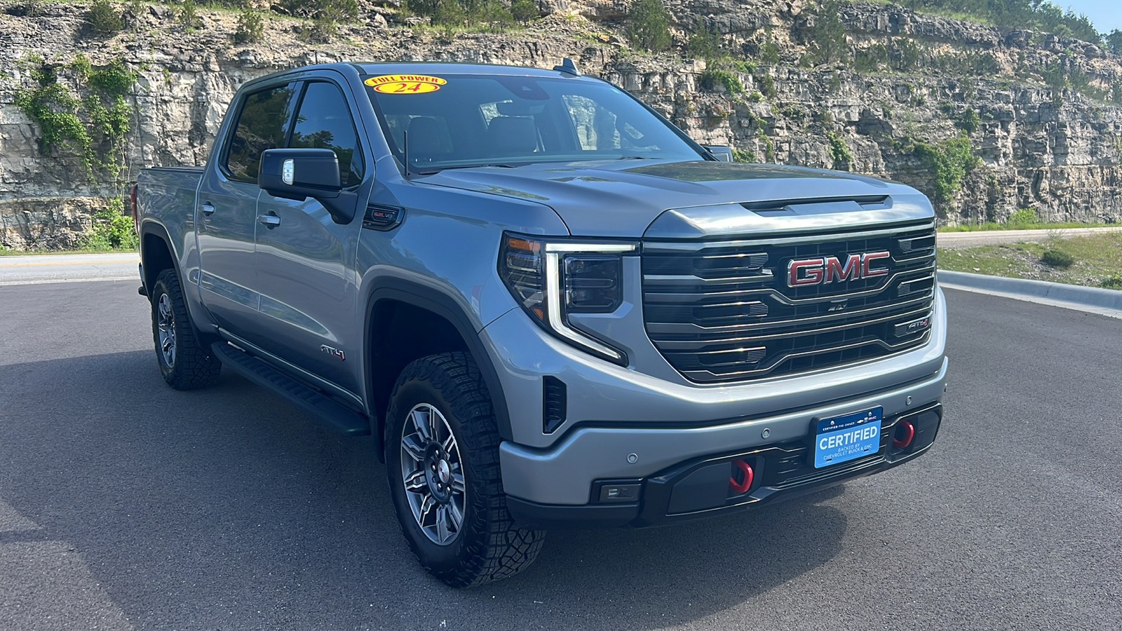 2024 GMC Sierra 1500 AT4 1