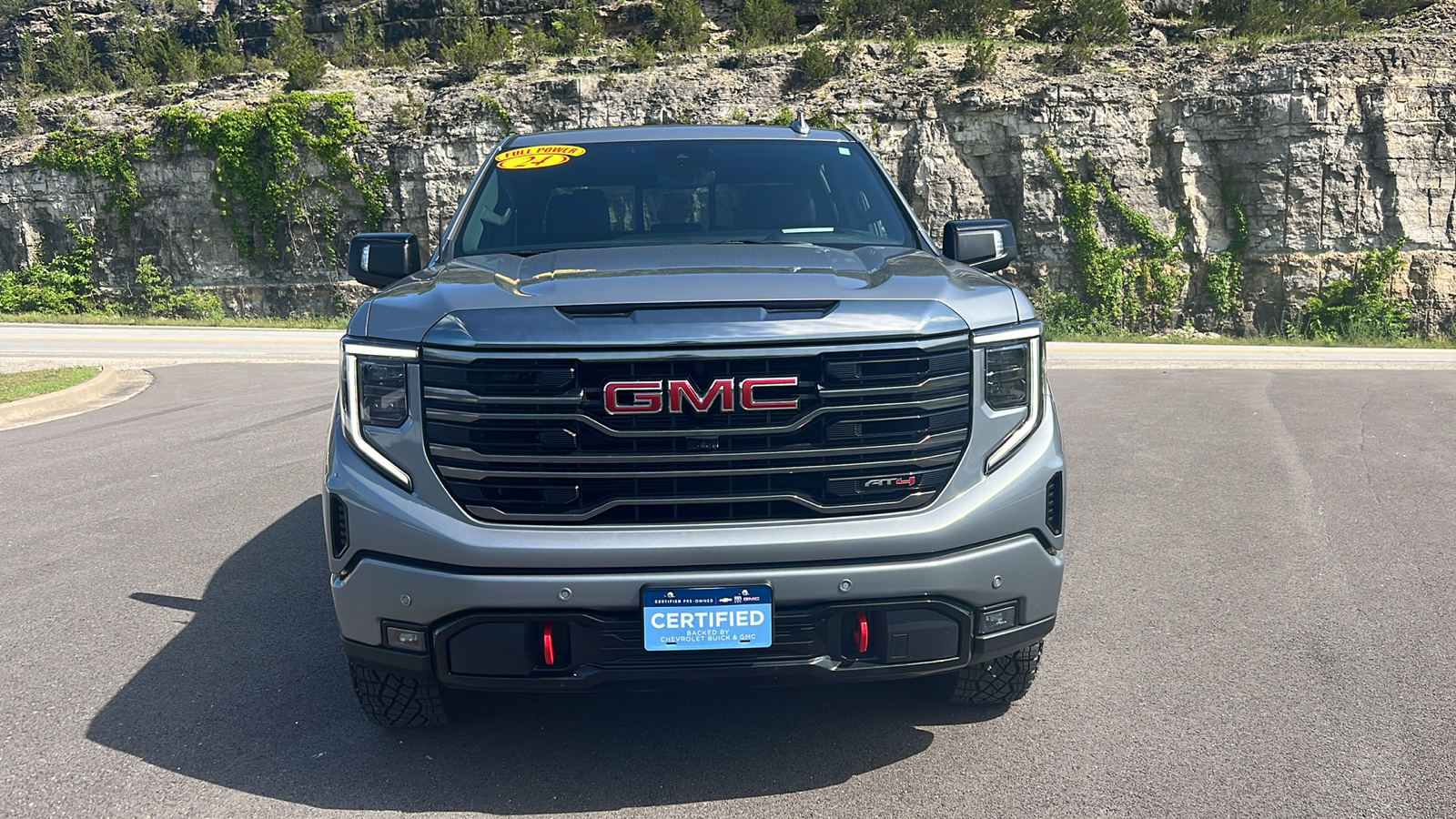 2024 GMC Sierra 1500 AT4 2