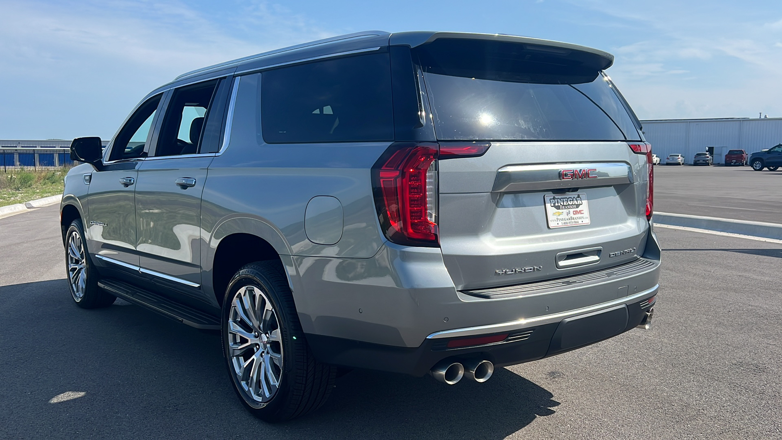 2024 GMC Yukon Denali 6