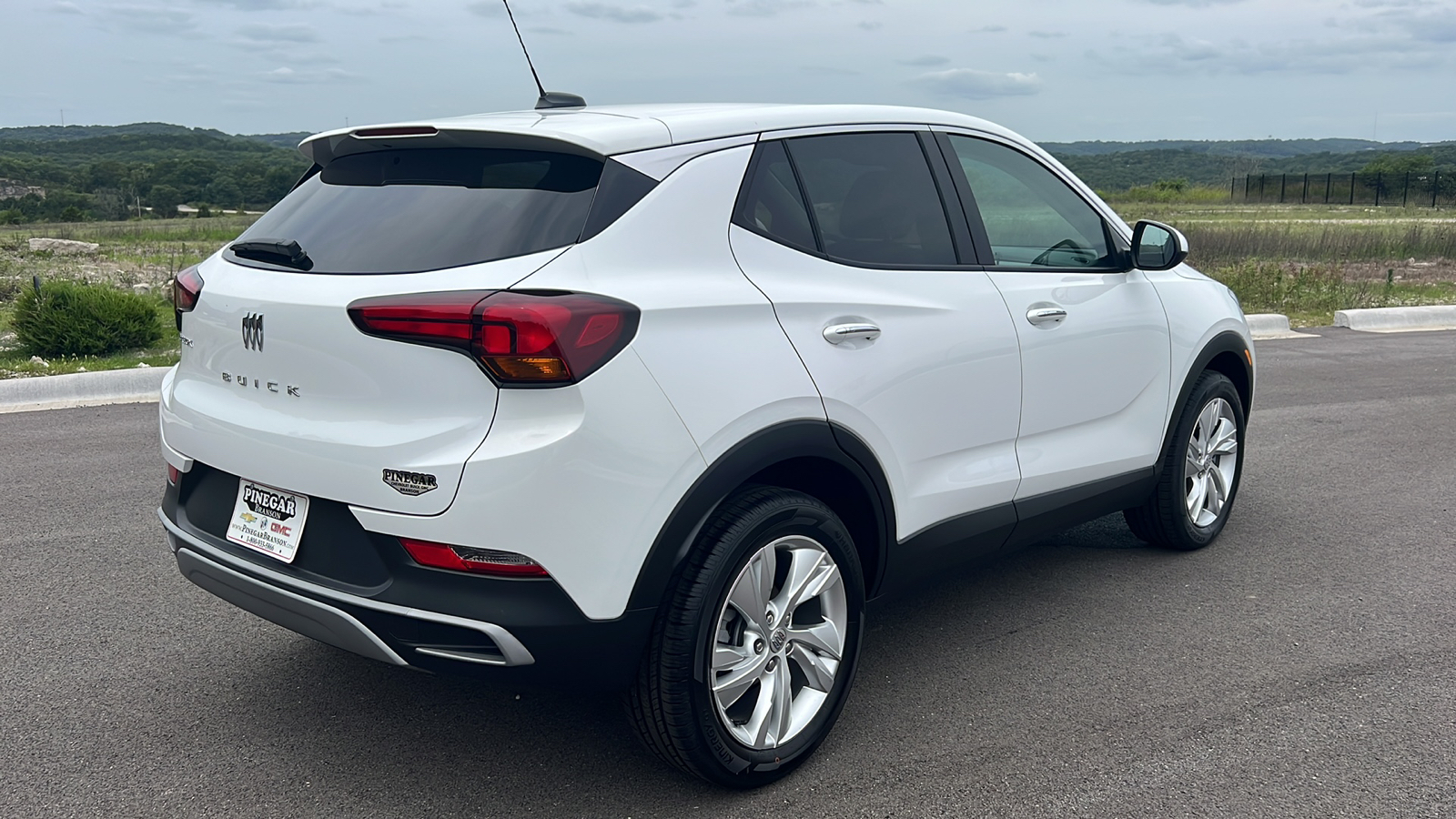 2024 Buick Encore GX Preferred 8