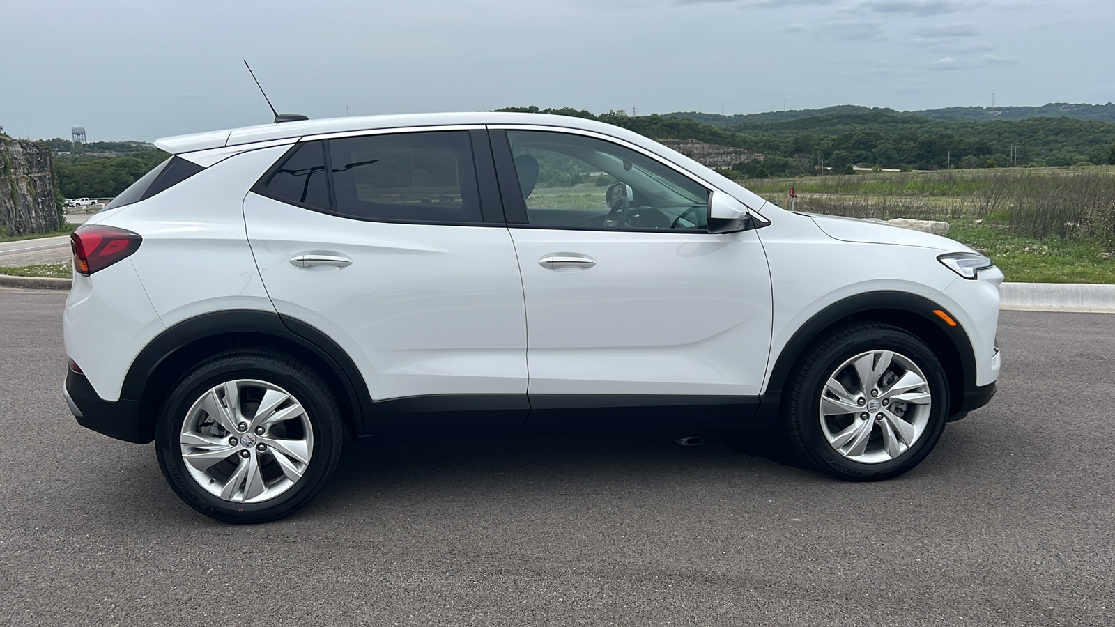 2024 Buick Encore GX Preferred 9