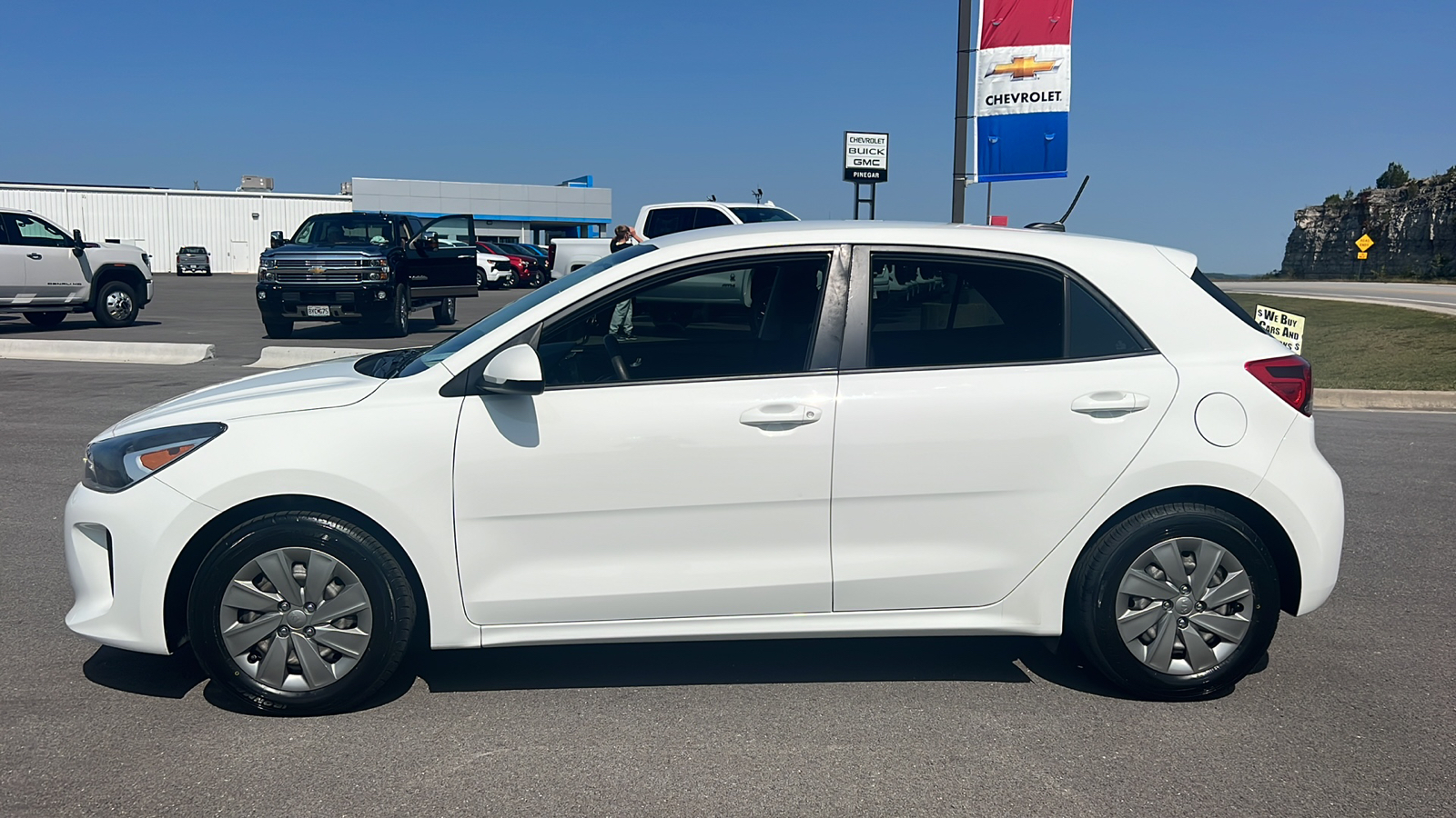 2020 Kia Rio 5-Door S 4