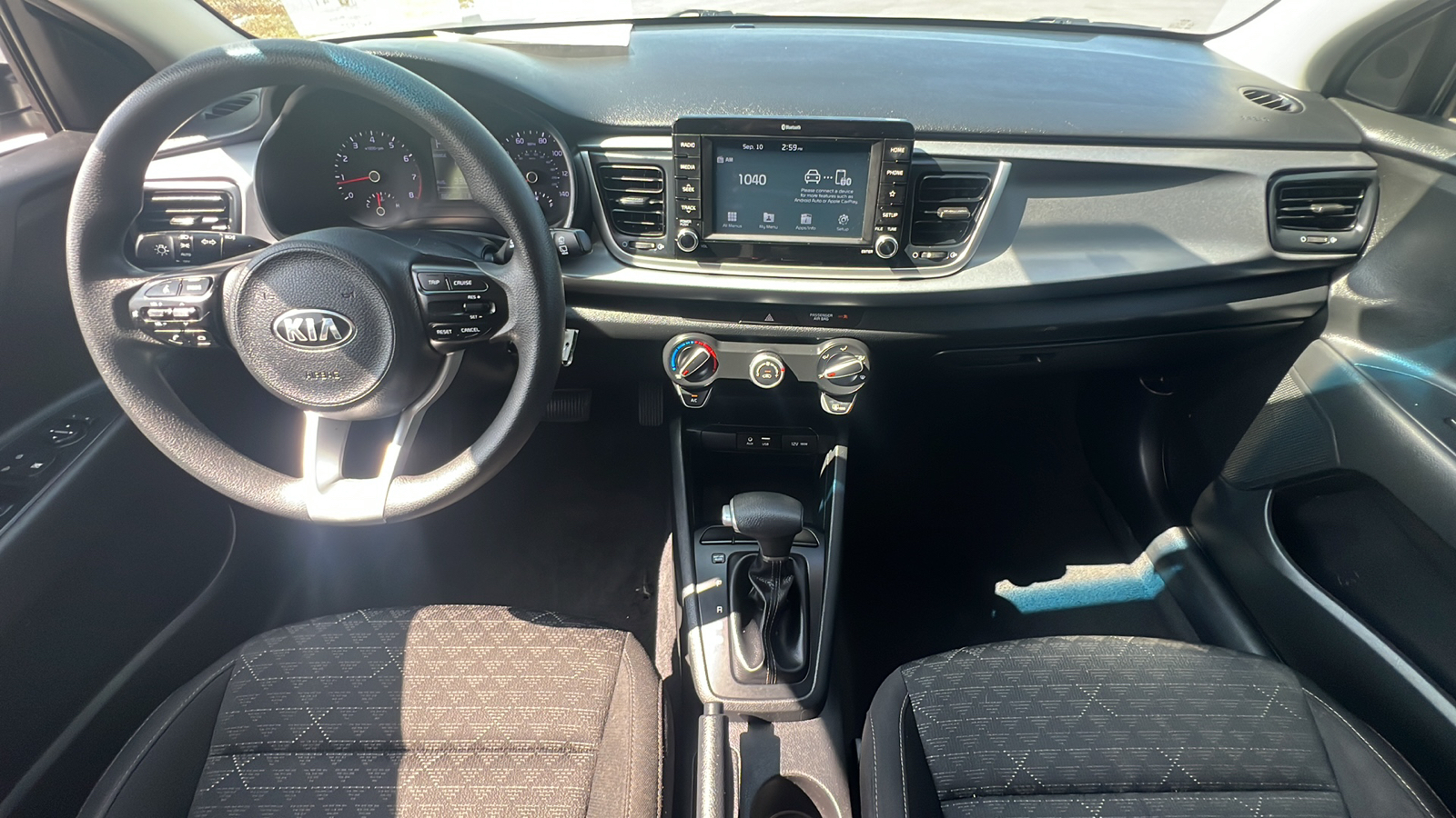 2020 Kia Rio 5-Door S 12