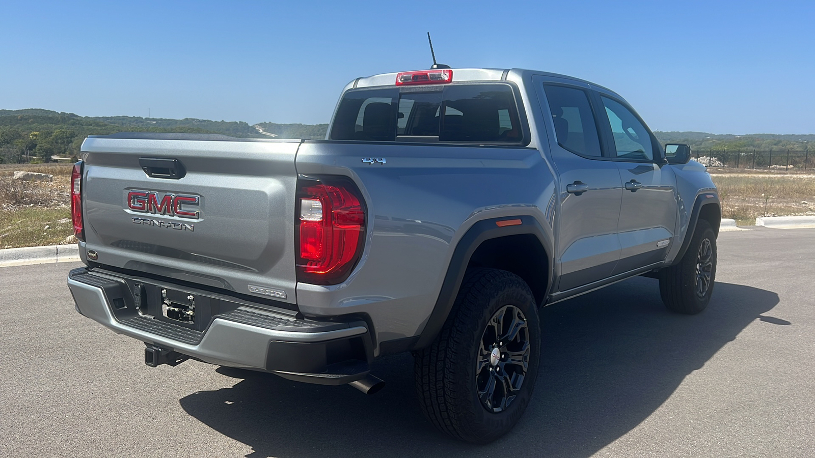 2024 GMC Canyon 4WD Elevation 8