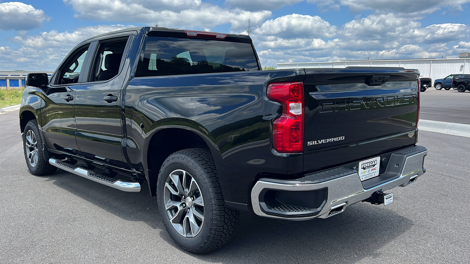 2024 Chevrolet Silverado 1500 LT 6