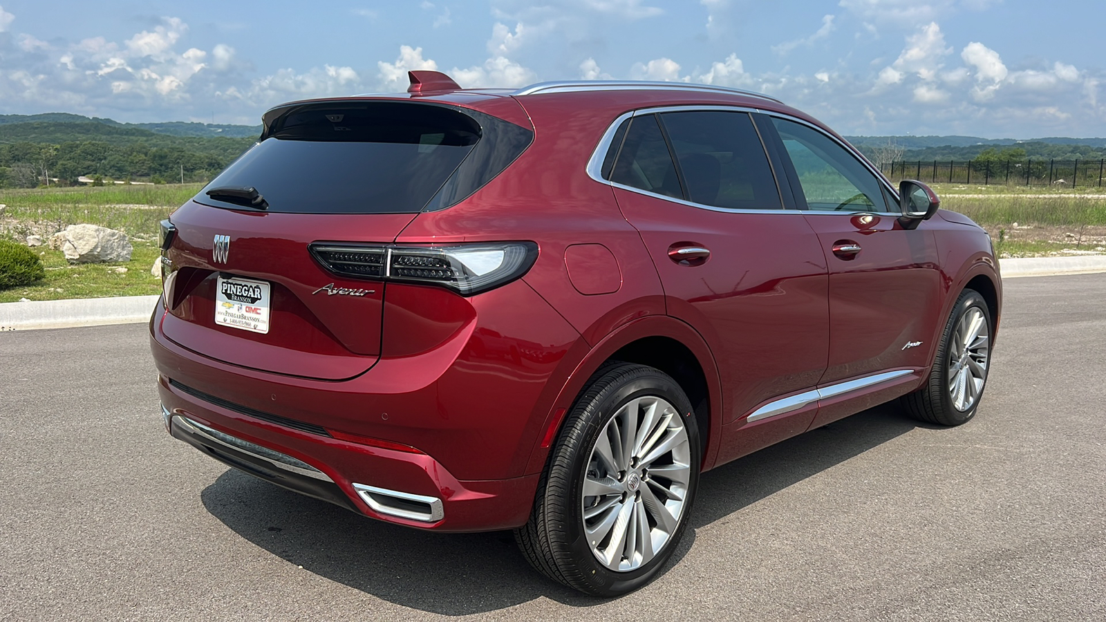 2024 Buick Envision Avenir 8