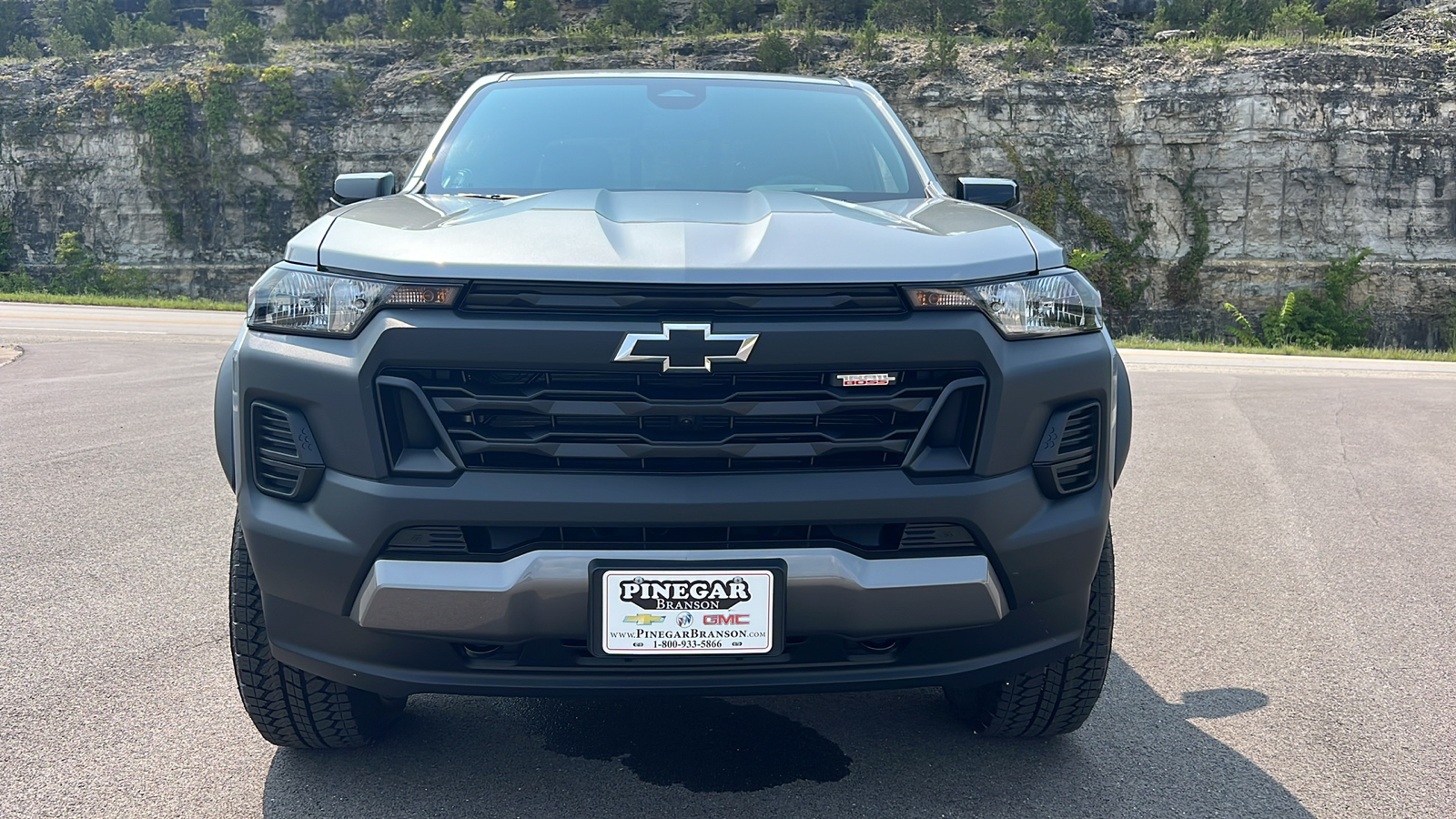 2024 Chevrolet Colorado 4WD Trail Boss 2