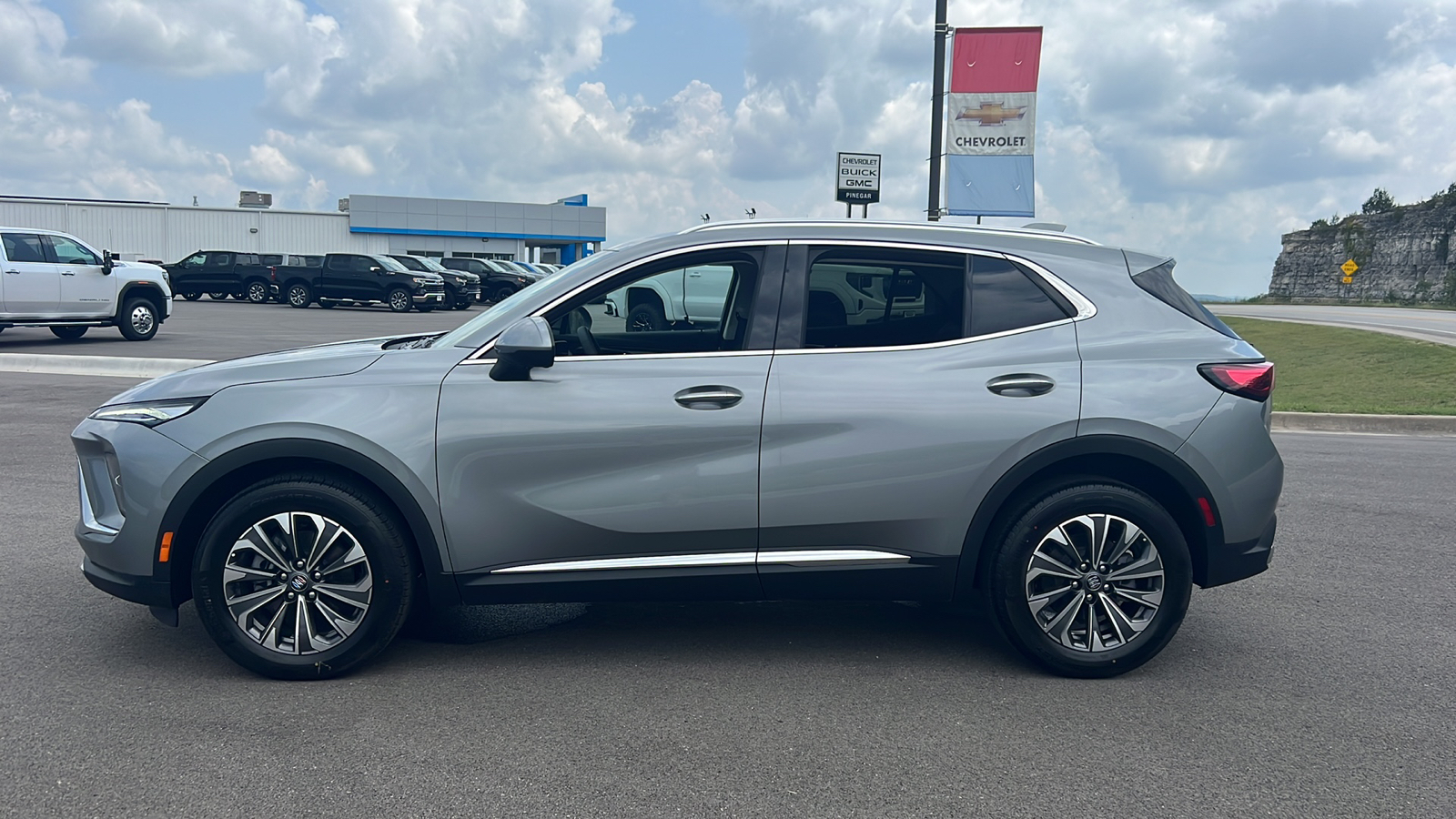 2024 Buick Envision Preferred 4