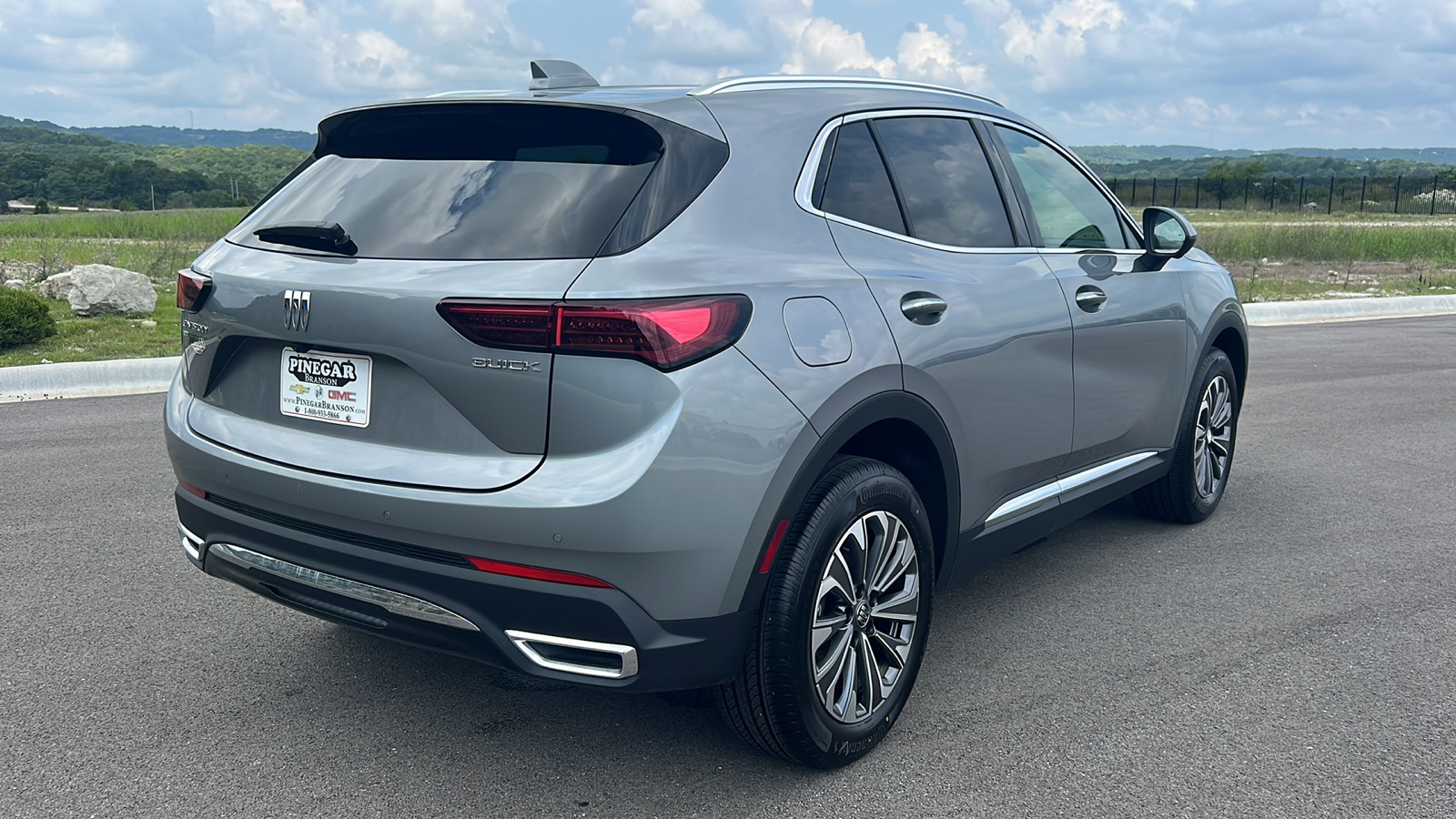 2024 Buick Envision Preferred 8