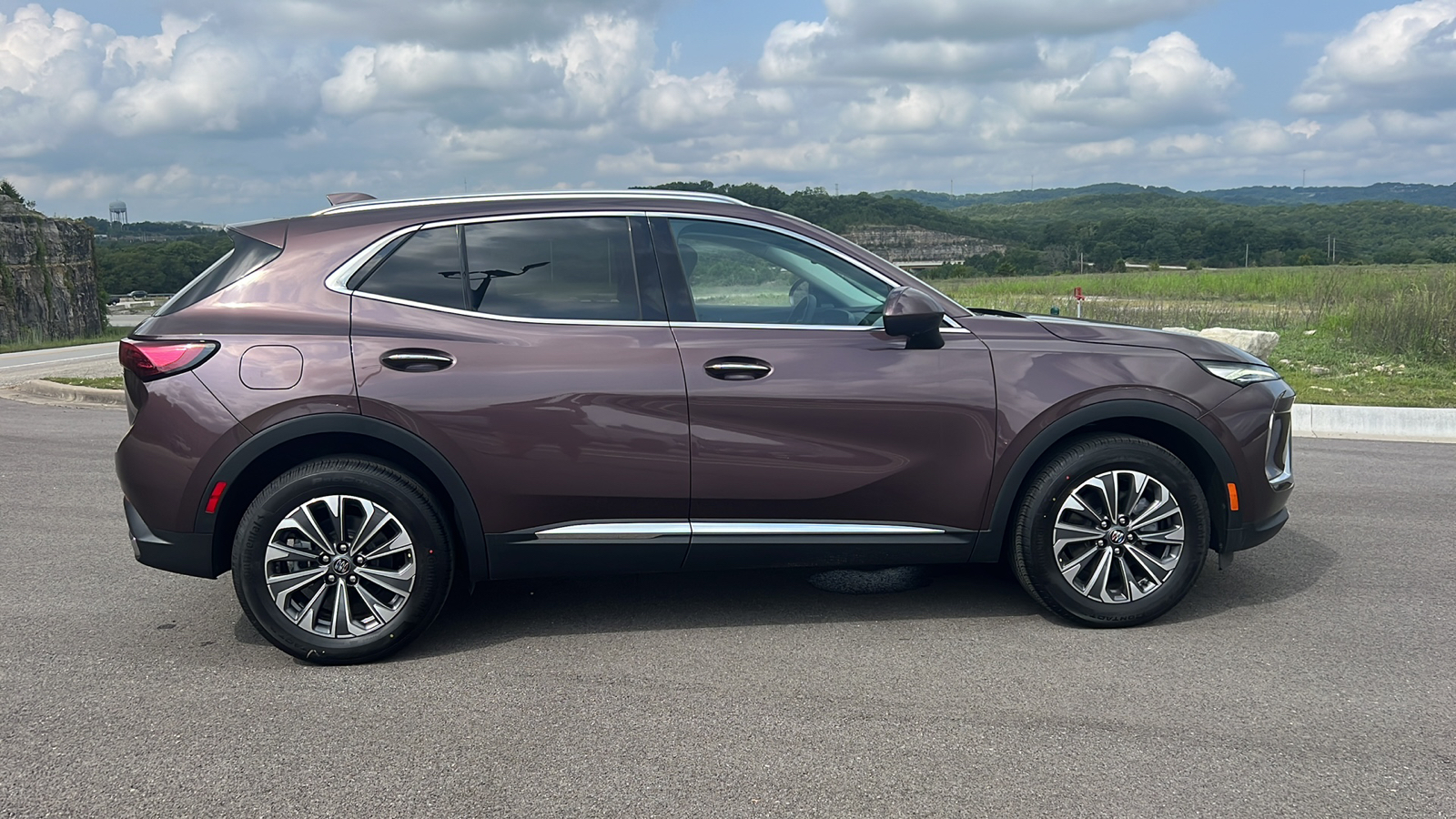 2024 Buick Envision Preferred 9