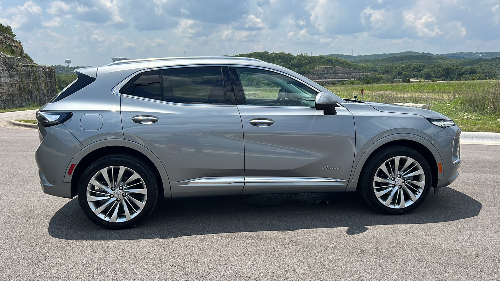 2024 Buick Envision Avenir 9