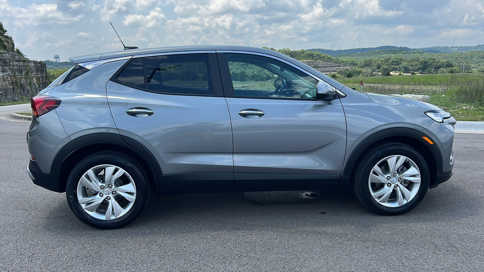 2025 Buick Encore GX Preferred 9