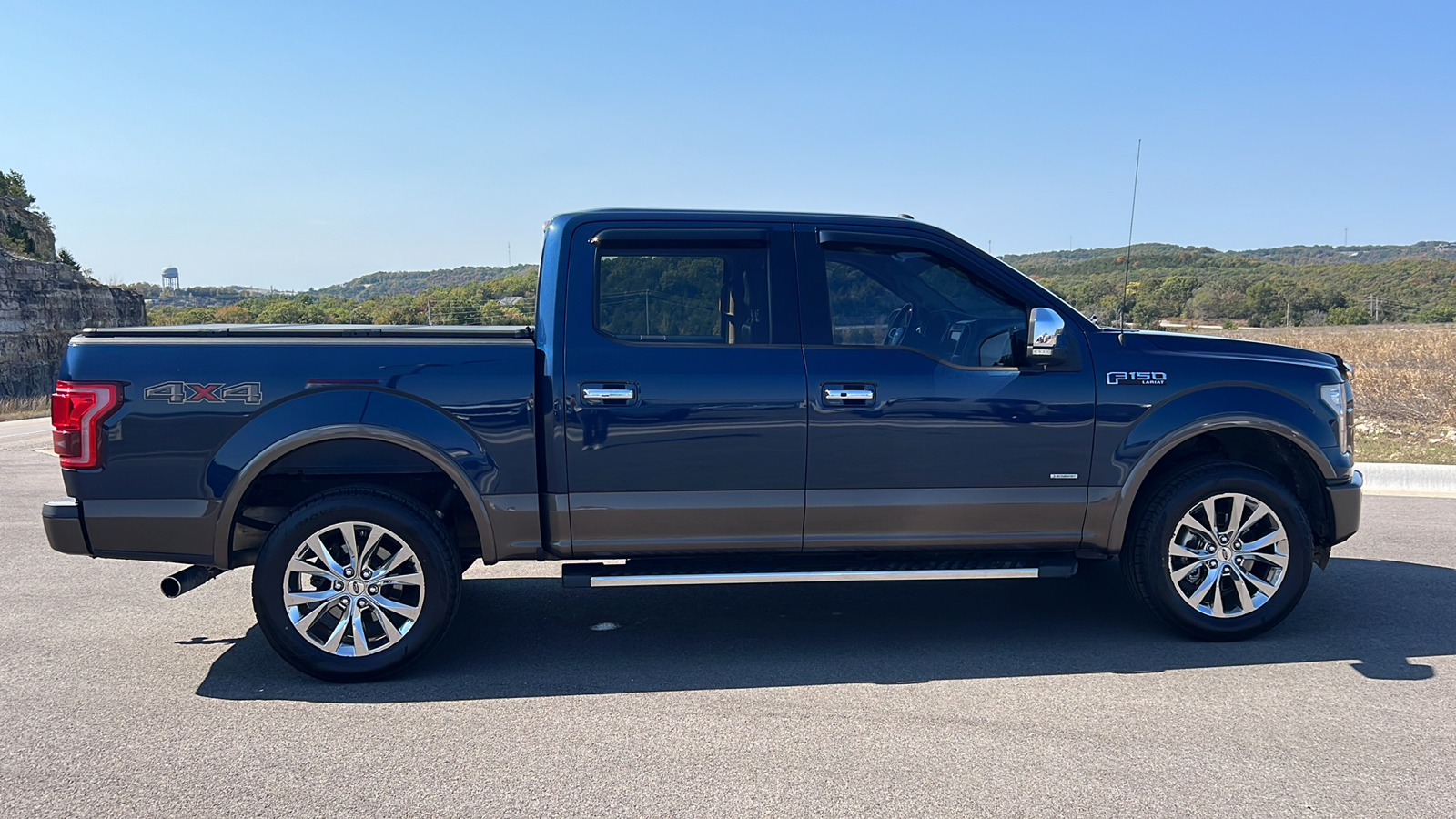 2016 Ford F-150 Lariat 9