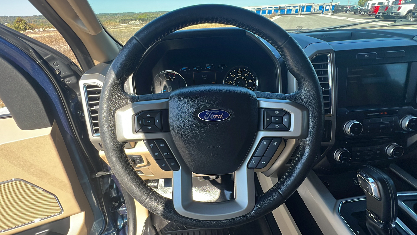 2016 Ford F-150 Lariat 22