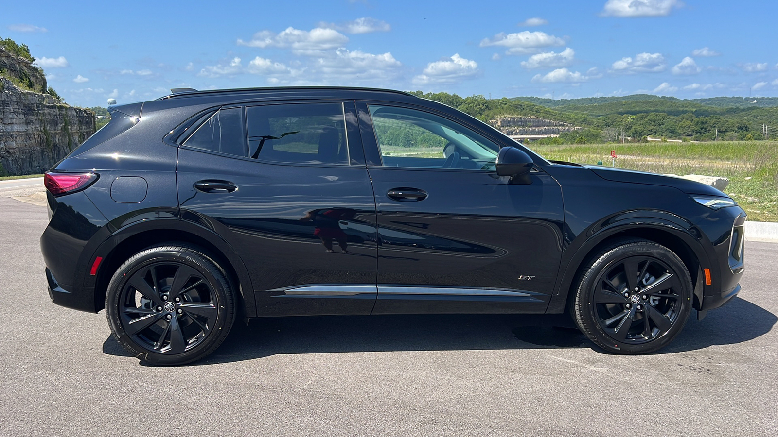 2024 Buick Envision Sport Touring 9