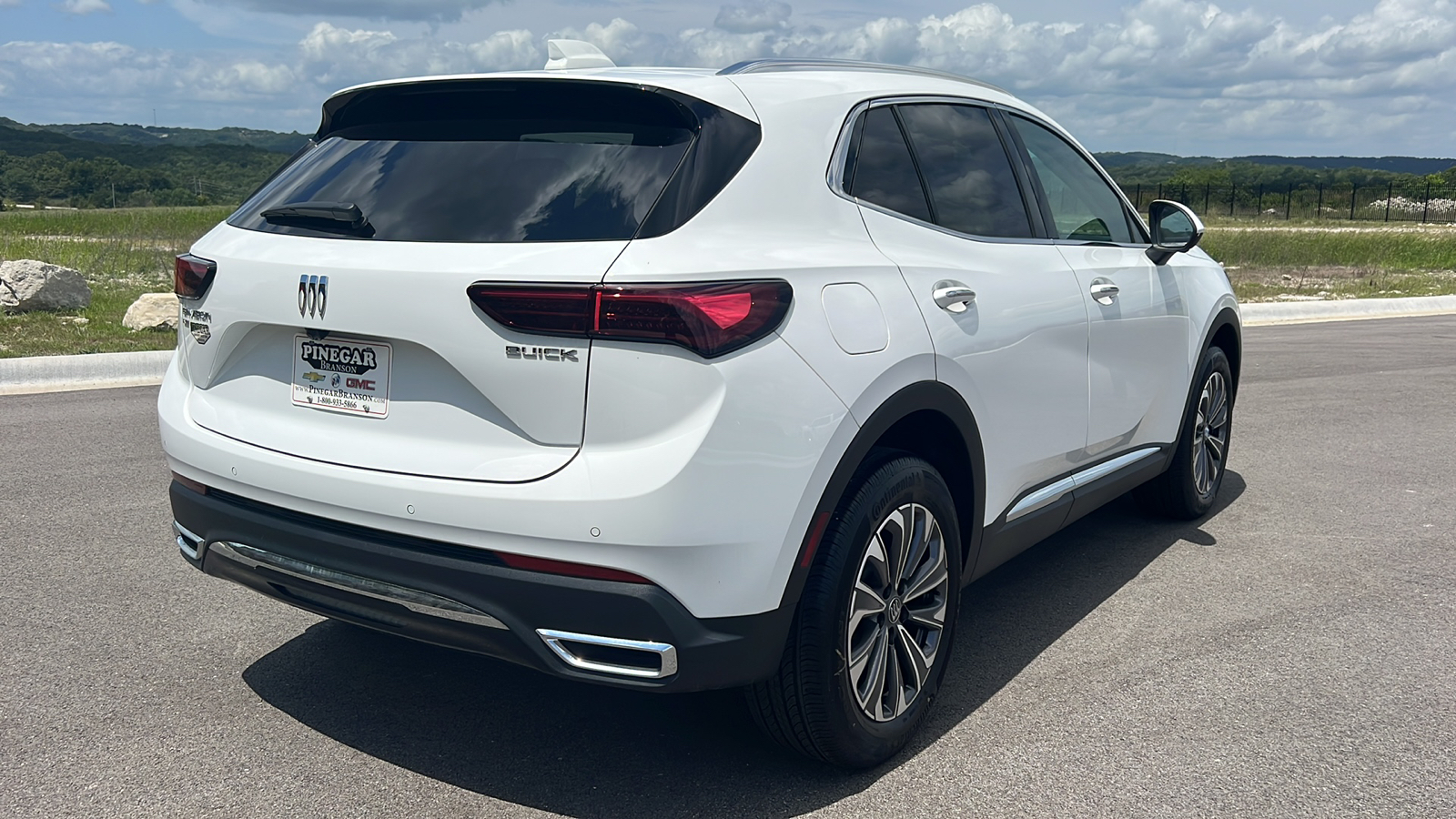 2024 Buick Envision Preferred 8