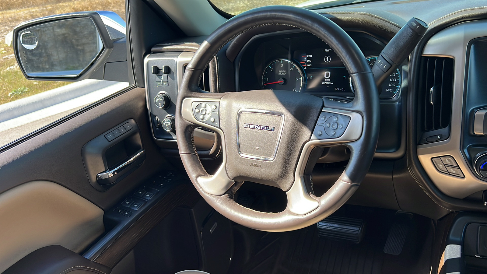 2018 GMC Sierra 1500 Denali 13