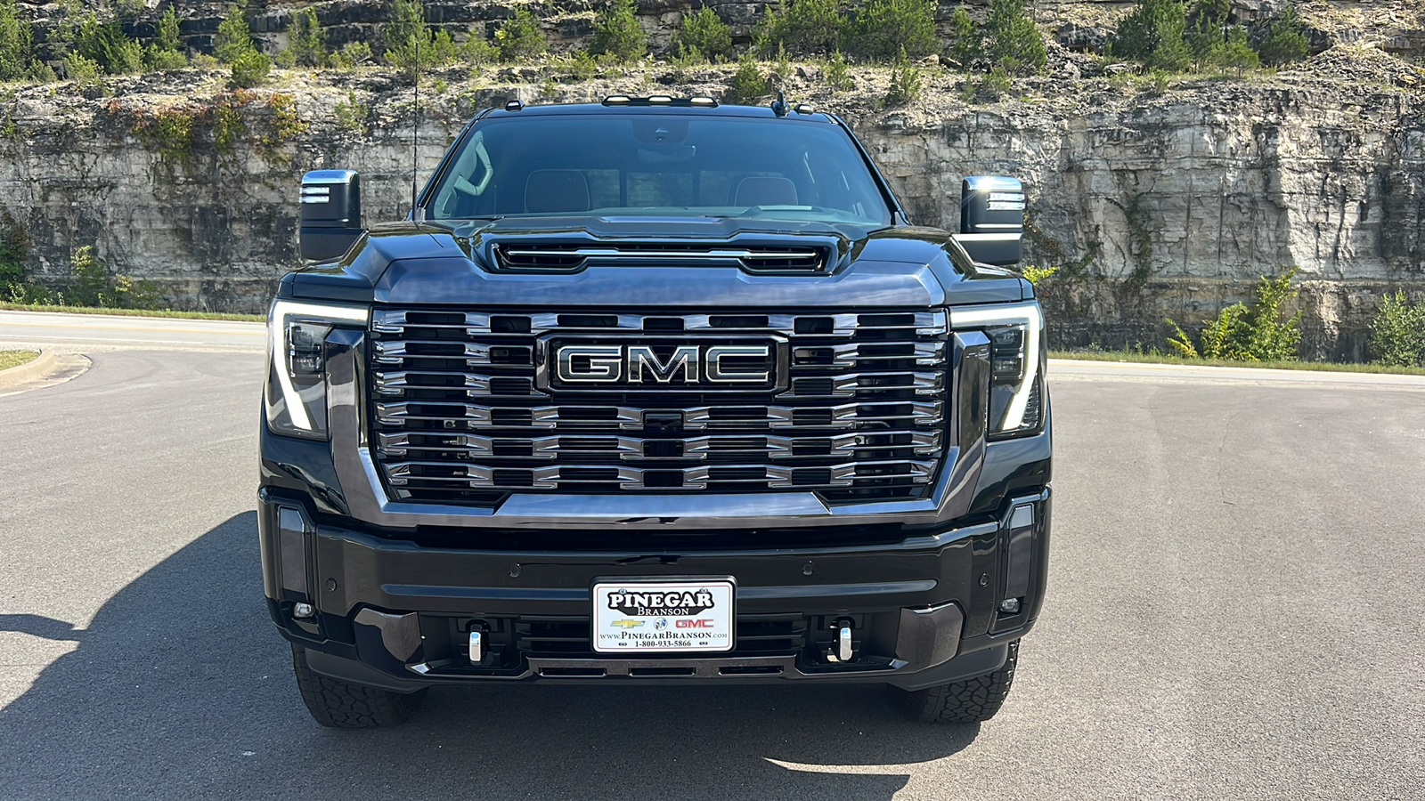 2024 GMC Sierra 2500HD Denali Ultimate 2