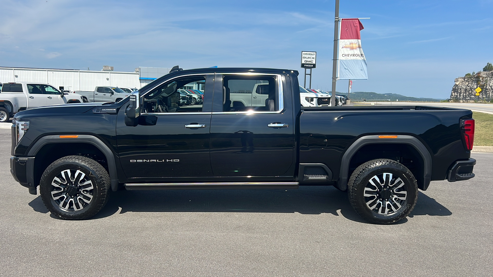 2024 GMC Sierra 2500HD Denali Ultimate 4