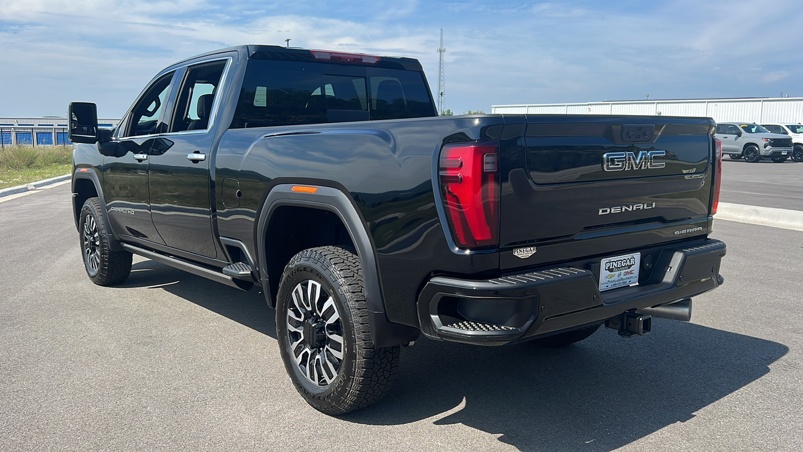 2024 GMC Sierra 2500HD Denali Ultimate 6