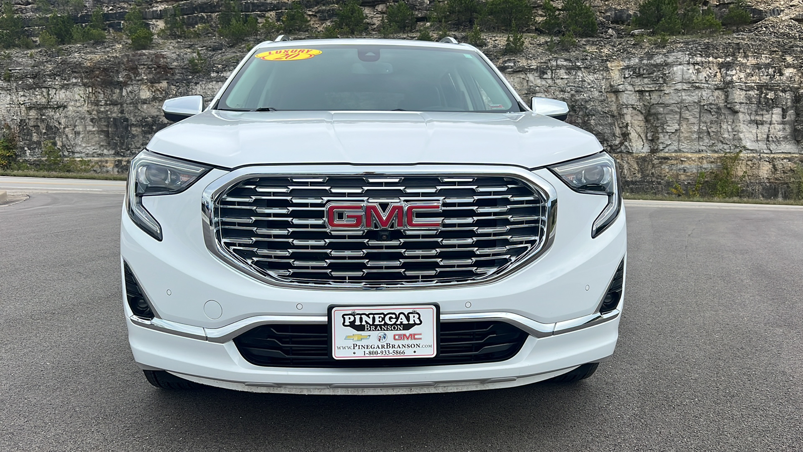 2020 GMC Terrain Denali 2