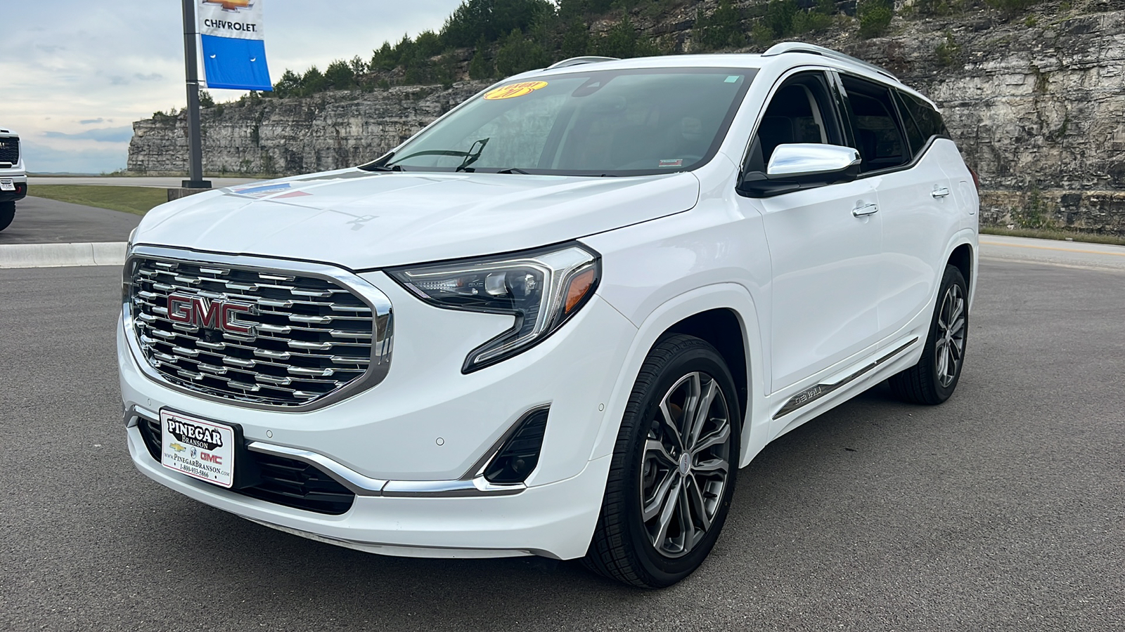 2020 GMC Terrain Denali 3