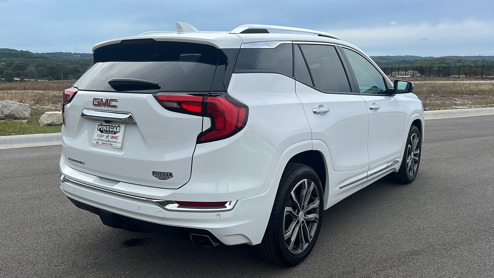 2020 GMC Terrain Denali 8