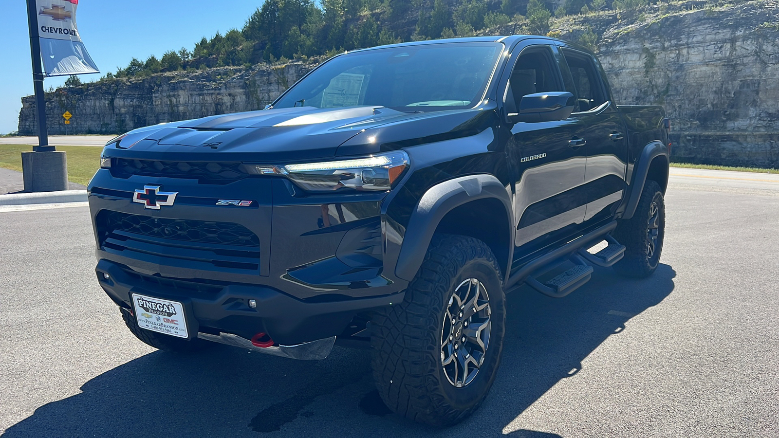 2024 Chevrolet Colorado 4WD ZR2 3