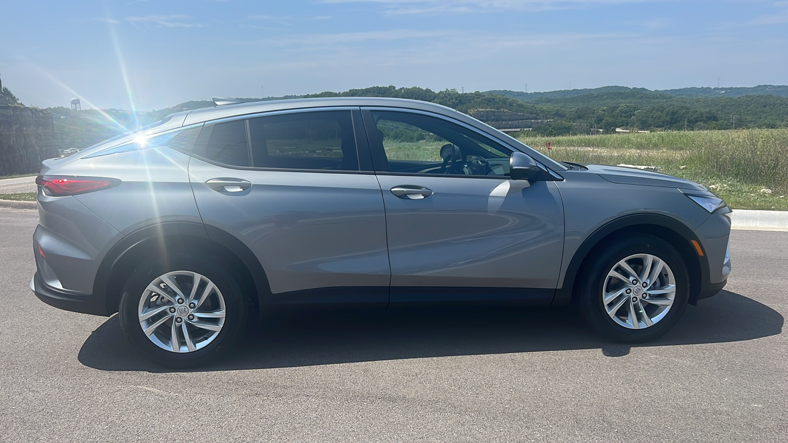 2025 Buick Envista Preferred 9