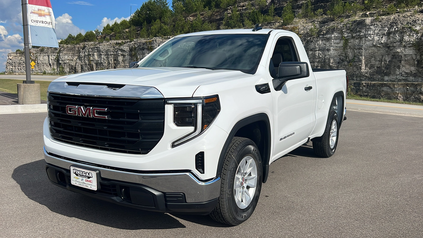 2024 GMC Sierra 1500 Pro 3