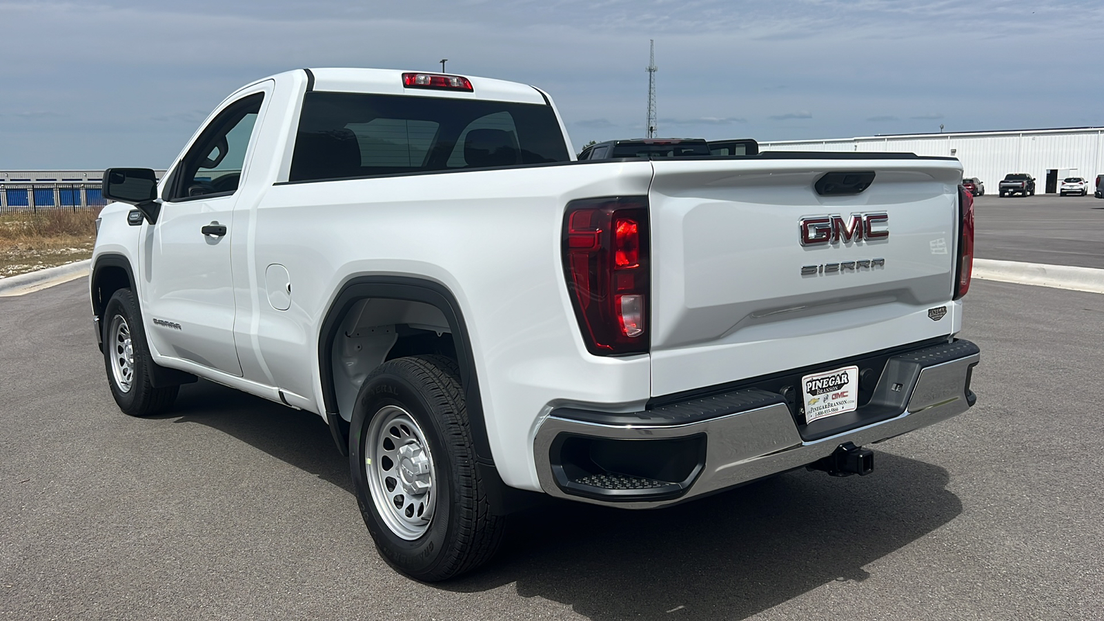 2024 GMC Sierra 1500 Pro 6