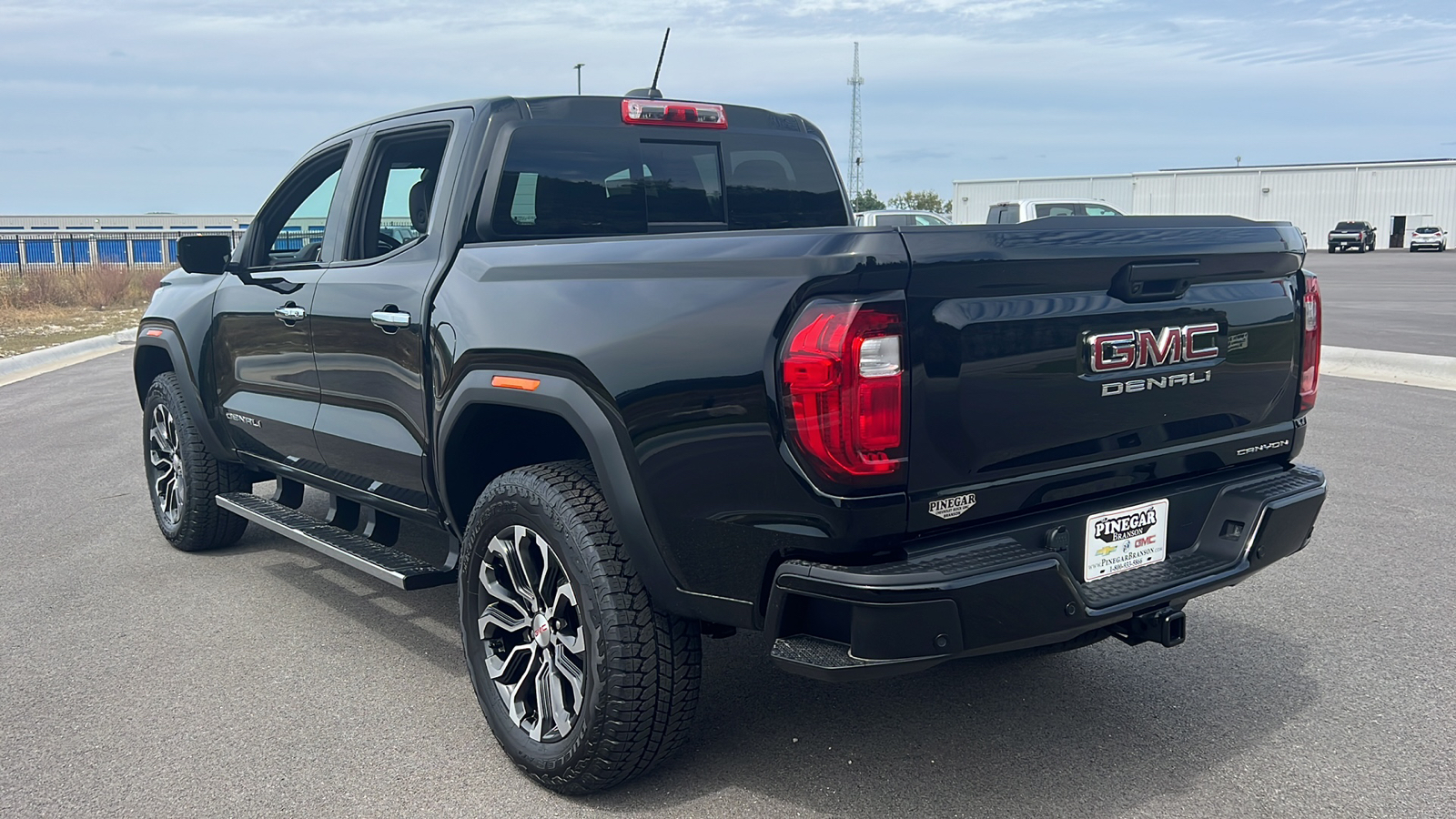 2024 GMC Canyon 4WD Denali 6