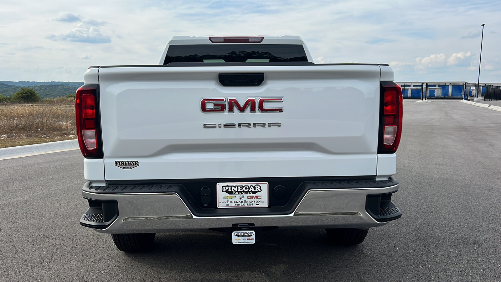 2025 GMC Sierra 1500 Pro 7