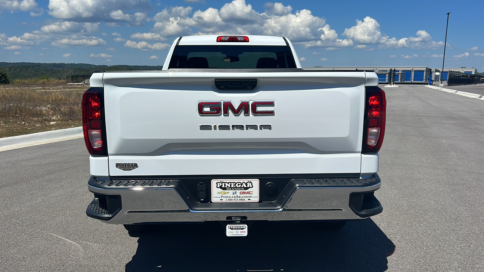 2024 GMC Sierra 1500 Pro 7