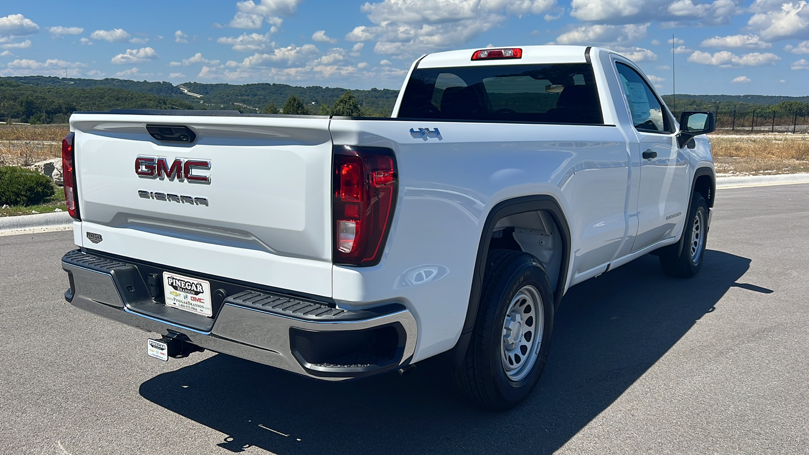 2024 GMC Sierra 1500 Pro 8