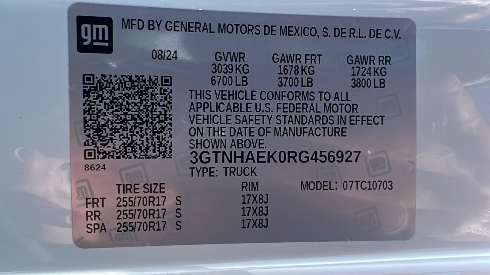 2024 GMC Sierra 1500 Pro 25