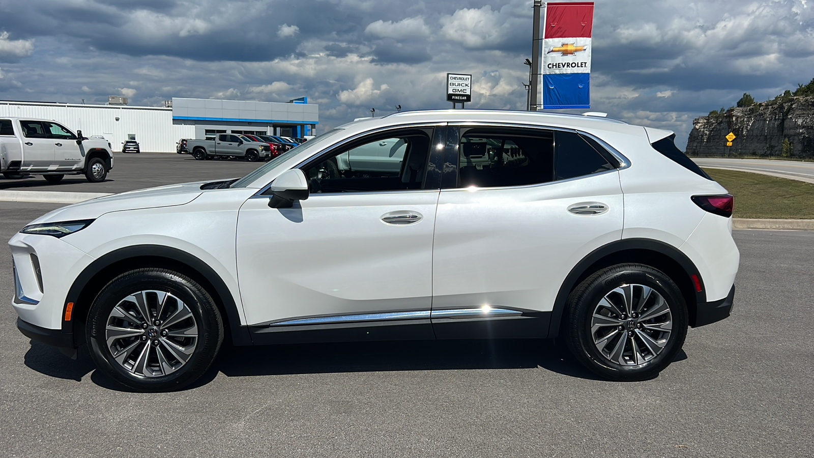 2024 Buick Envision Preferred 4