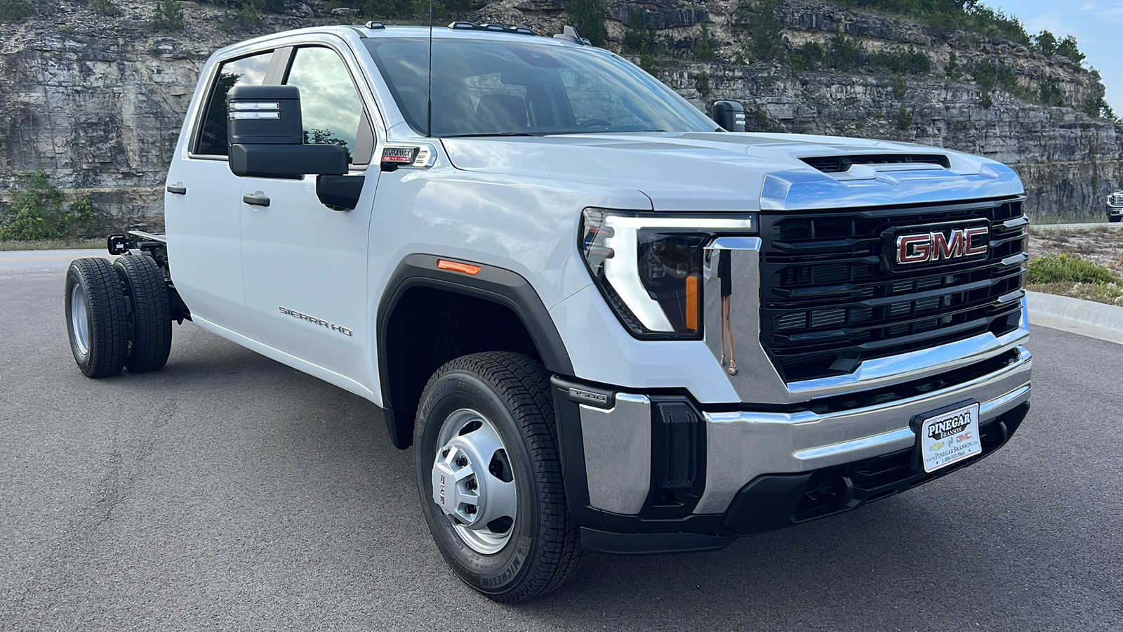 2025 GMC Sierra 3500HD CC Pro 1