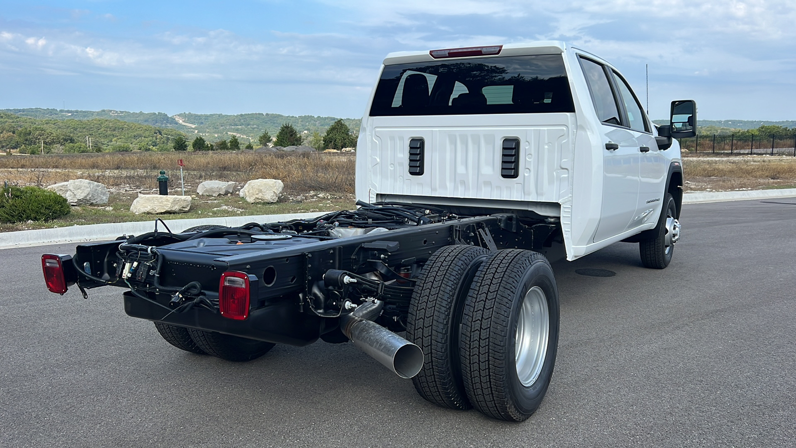 2025 GMC Sierra 3500HD CC Pro 8