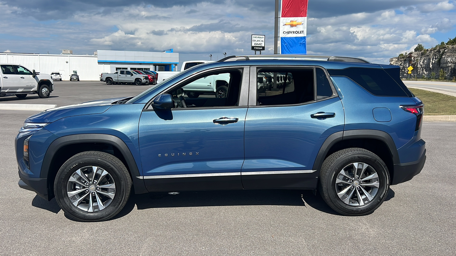 2025 Chevrolet Equinox FWD LT 4