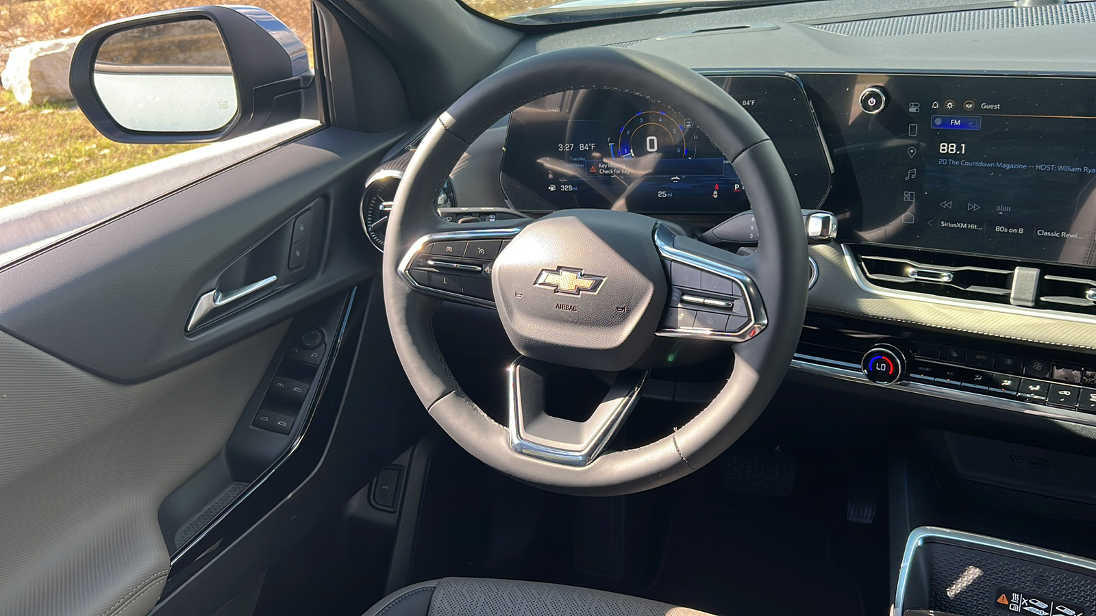 2025 Chevrolet Equinox FWD LT 14