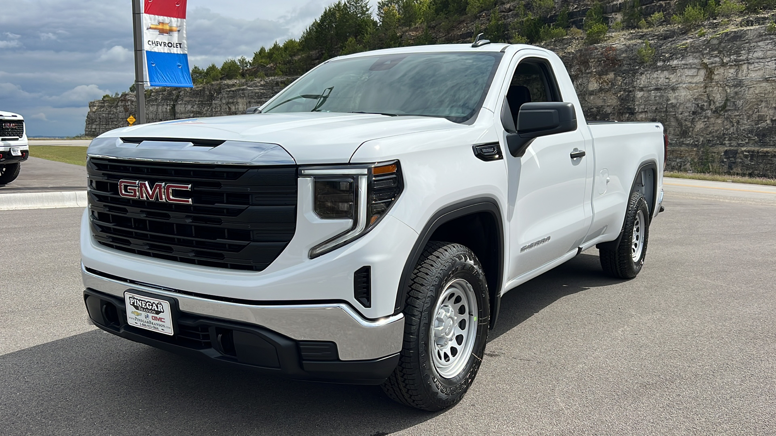 2025 GMC Sierra 1500 Pro 3