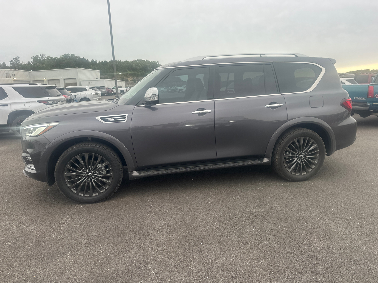 2024 INFINITI QX80 SENSORY 2