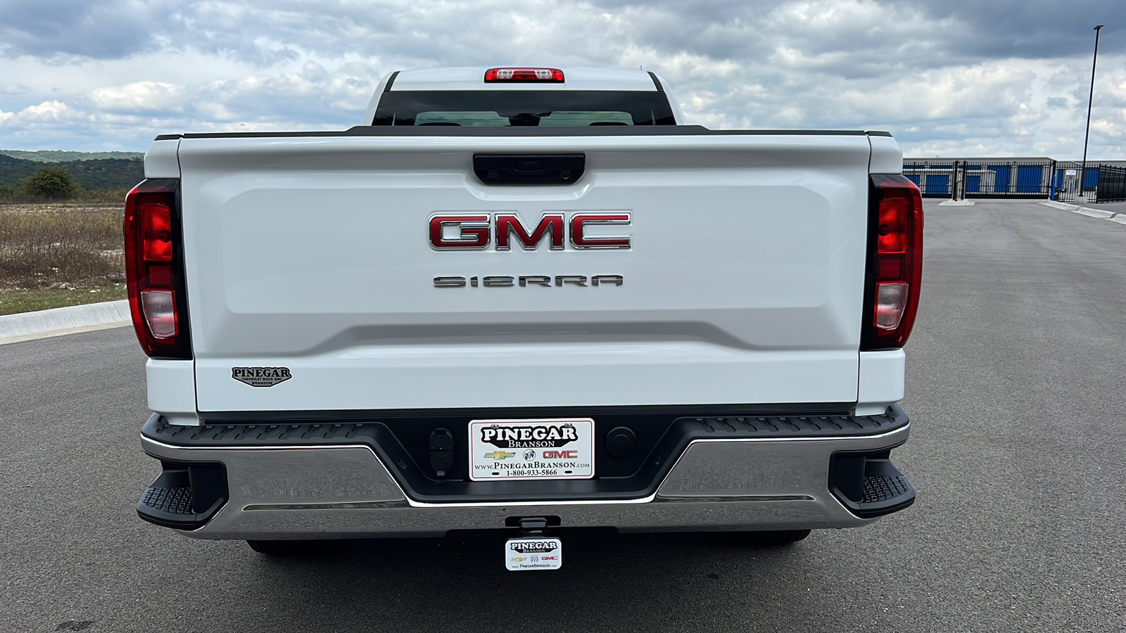 2024 GMC Sierra 1500 Pro 7