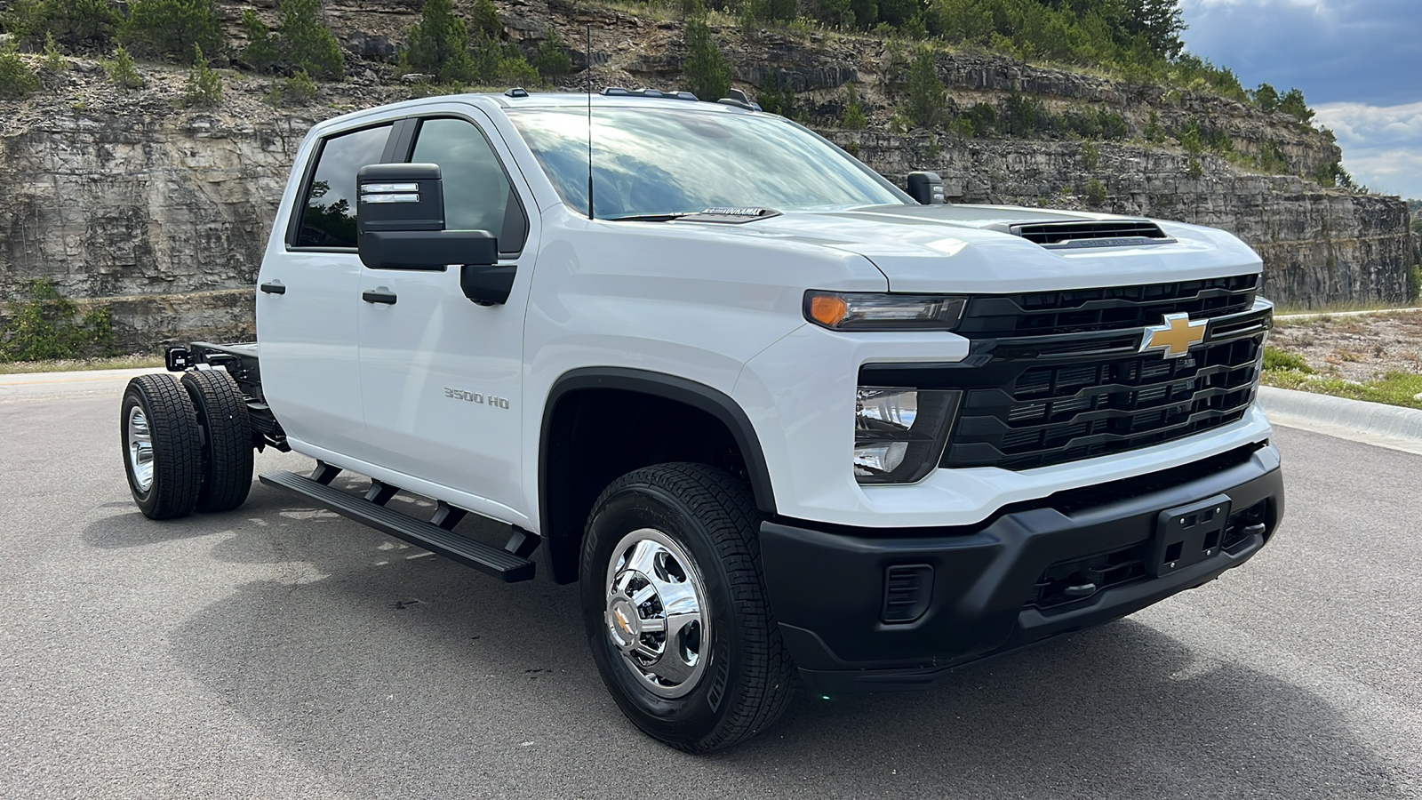 2025 Chevrolet Silverado 3500 Work Truck 1