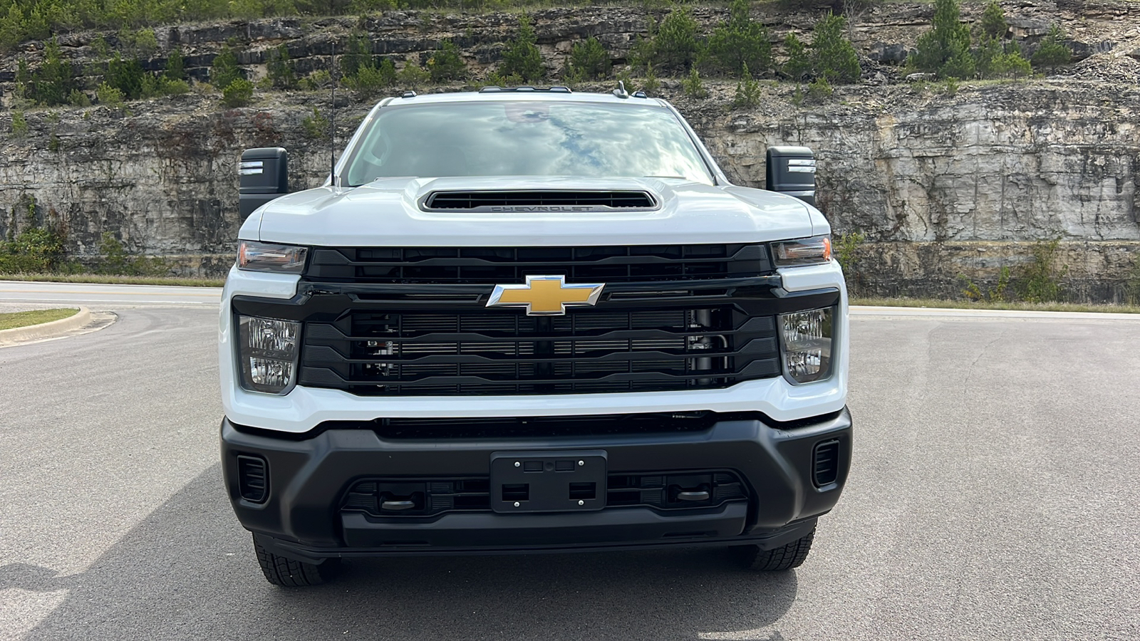 2025 Chevrolet Silverado 3500 Work Truck 2