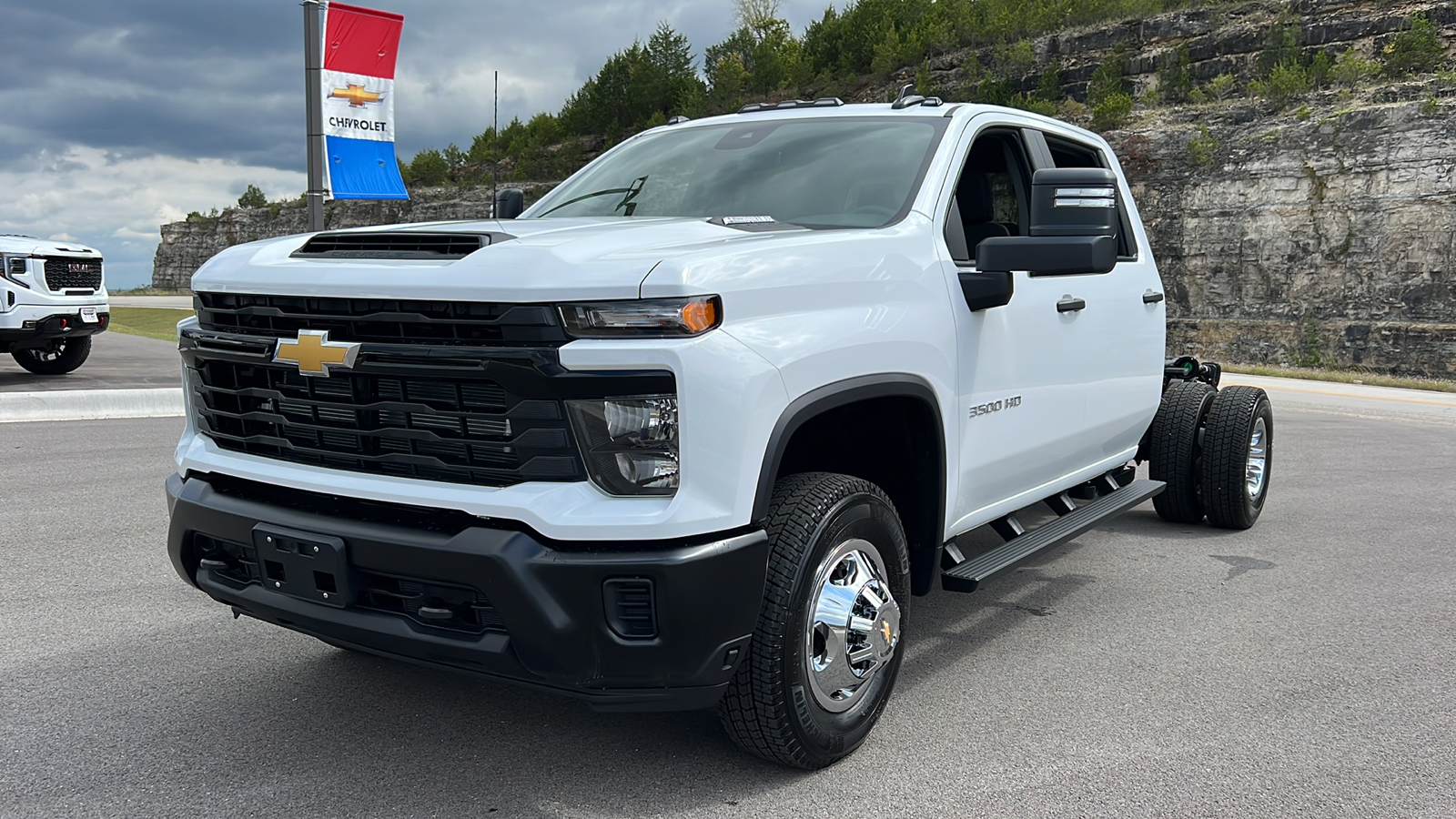 2025 Chevrolet Silverado 3500 Work Truck 3